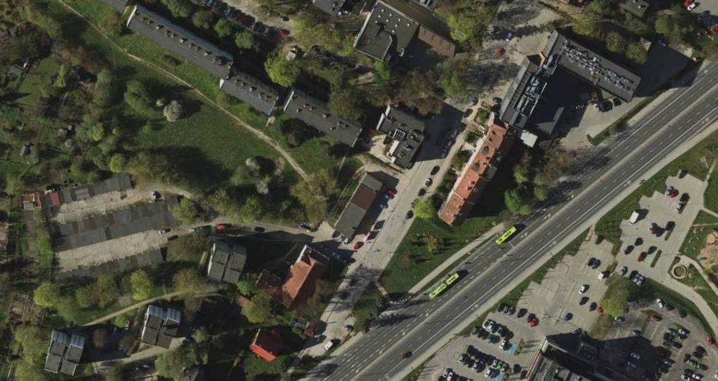 Widok satelitarny na lokalizację nowoczesnych mieszkań na Starej Warszawskiej w centrum Olsztyna